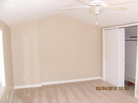 10173 White Road Linden, MI 48451 - Photo 7 of 15 20354838-6.JPG