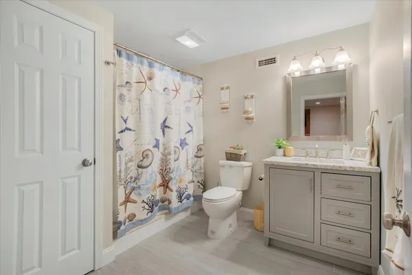 $799,000 | 6 Amberwood Court, Unit 216, Buzzards Bay, MA 02532