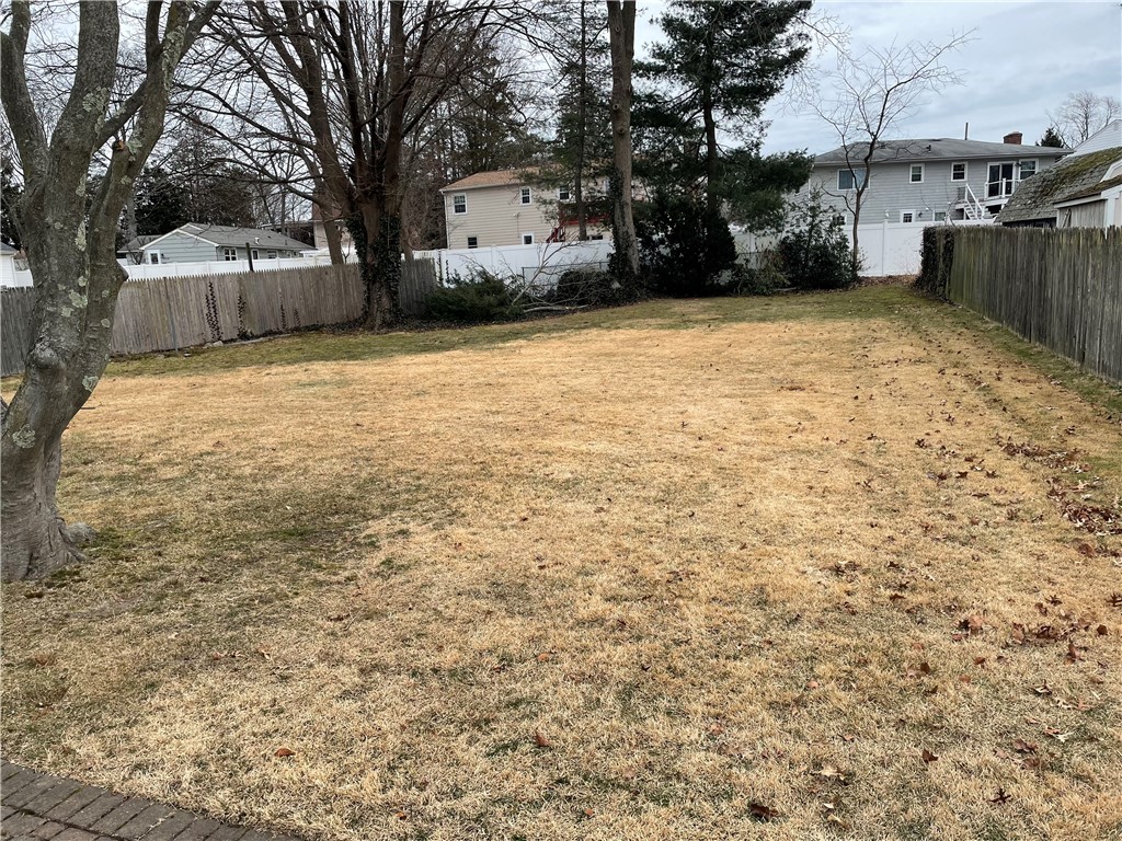 188 Fair Street Warwick, RI 02888 - Photo 5 of 22