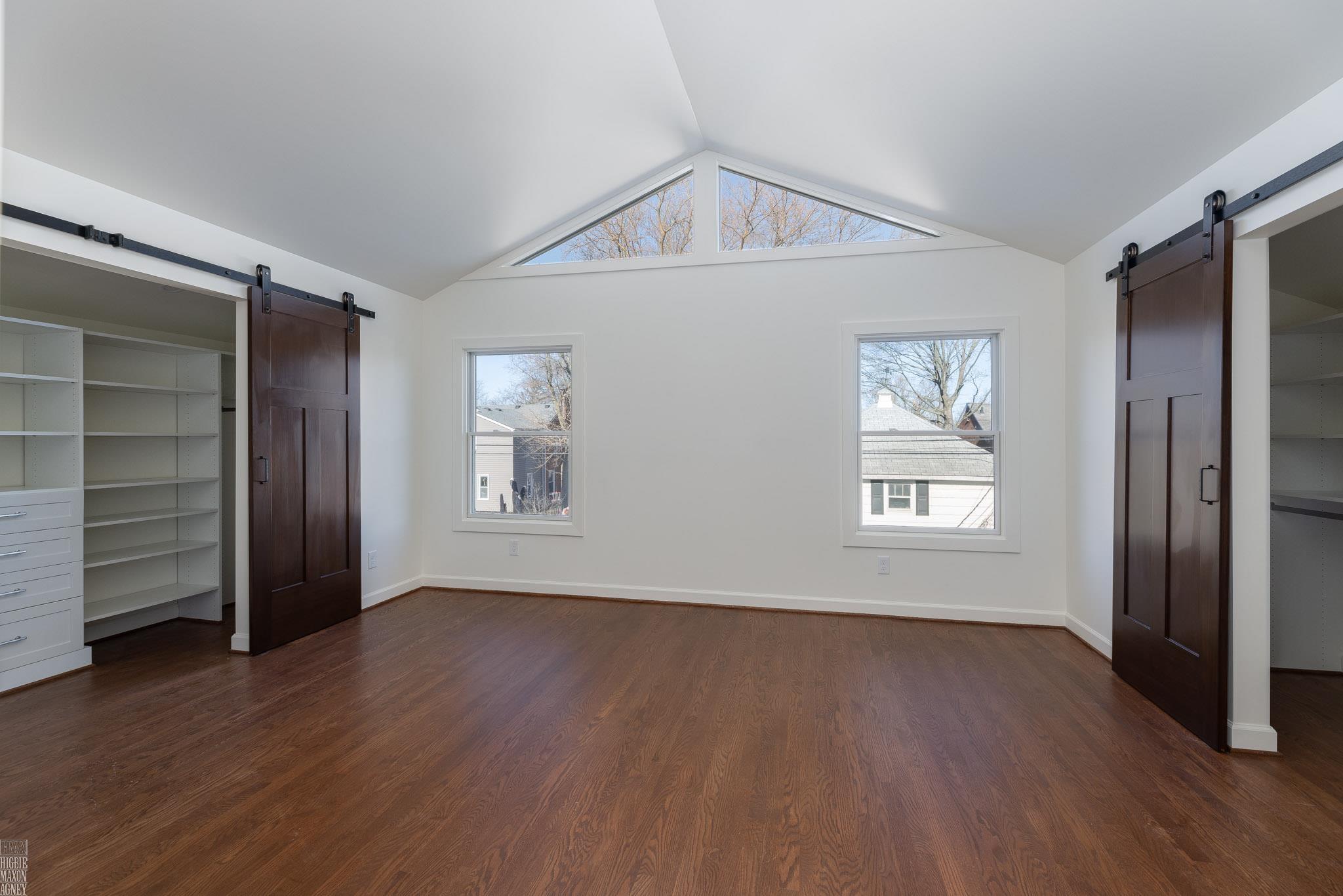 1810 Hawthorne Road Grosse Pointe, MI 48236 - Photo 7 of 43 50165648-5ebcb066-97fc-47aa-9efe-2f5b03e3b11b.JPG