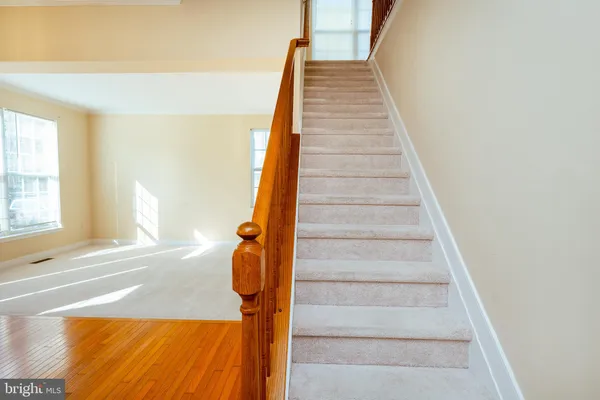 a view of entryway with a front door