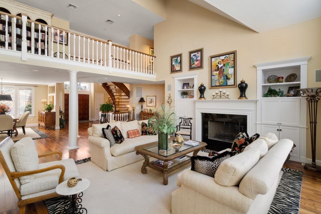 4 Long Ridge Lane Ipswich, MA 01938 - Photo 3 of 42 Gallery Image 3