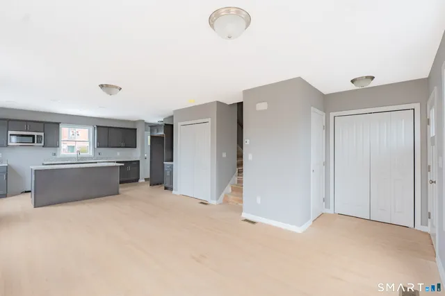 $2,395 | 23 Hall Avenue, Wallingford, CT 06492