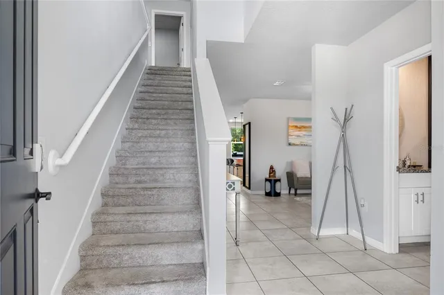 a view of entryway and hall