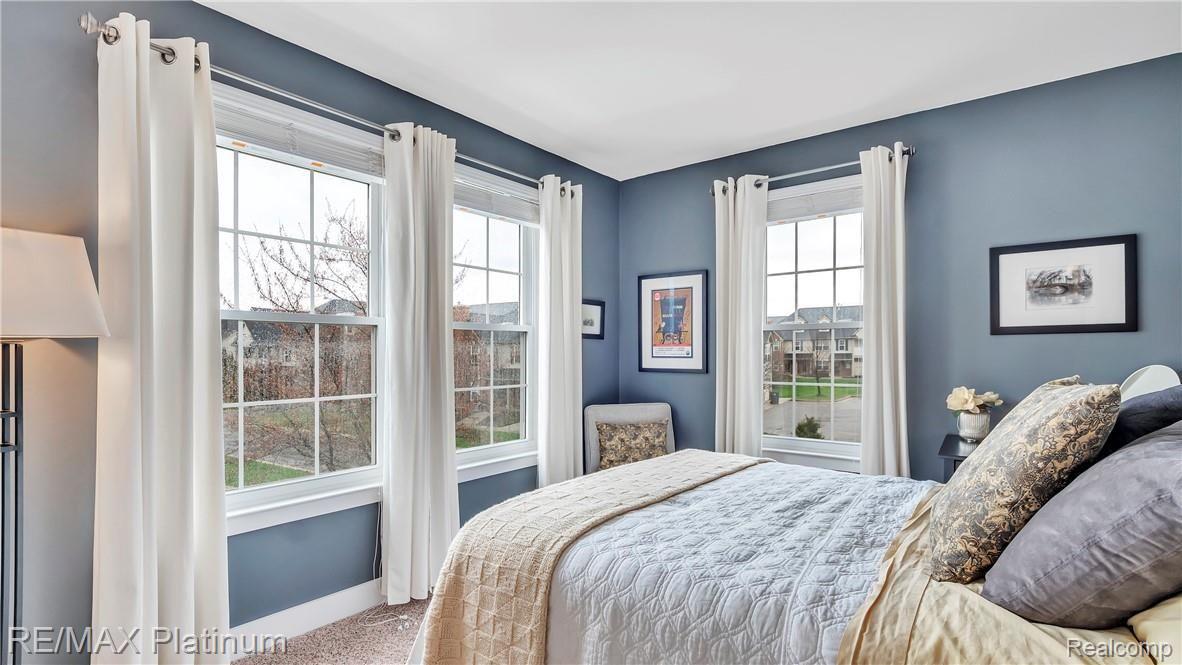 4097 Hampton Ridge Boulevard Howell, MI 48843 - Photo 17 of 30 4097-HAMPTON-RIDGE-HOWELL-Mi-windowstill-18.jpg