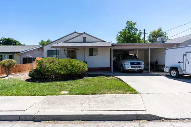 $600,000 | 1333 Frank Avenue, Dos Palos, CA 93620