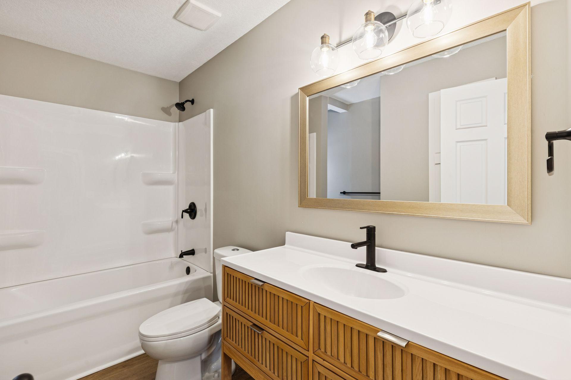 10339 Tamarack Street Northwest Coon Rapids, MN 55433 - Photo 17 of 33