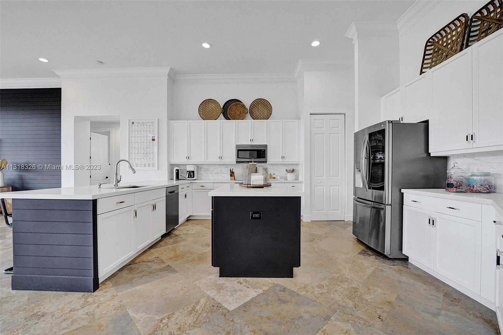 Davie Davie, FL 33331 - Photo 30 of 84