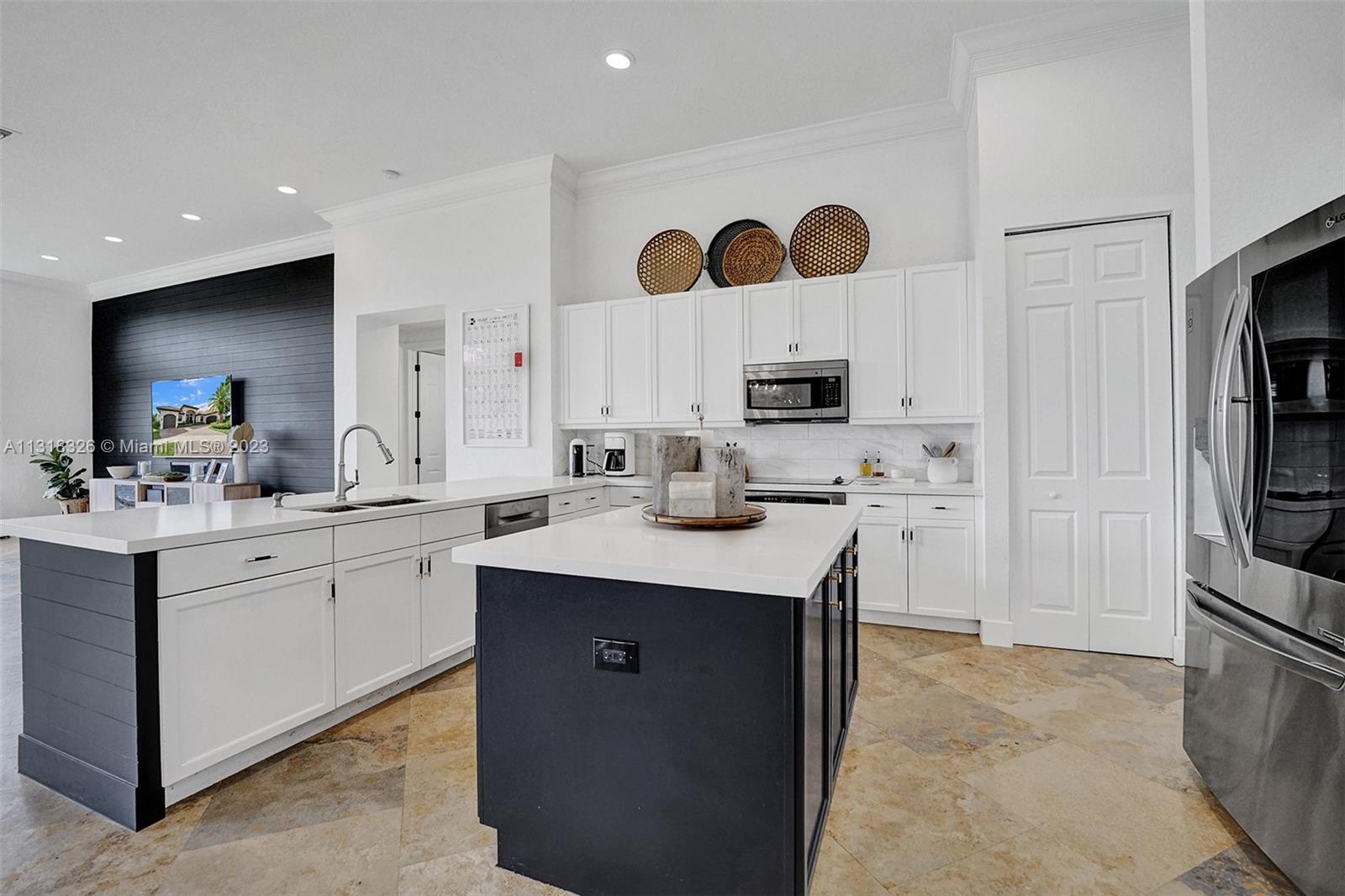 Davie Davie, FL 33331 - Photo 33 of 84