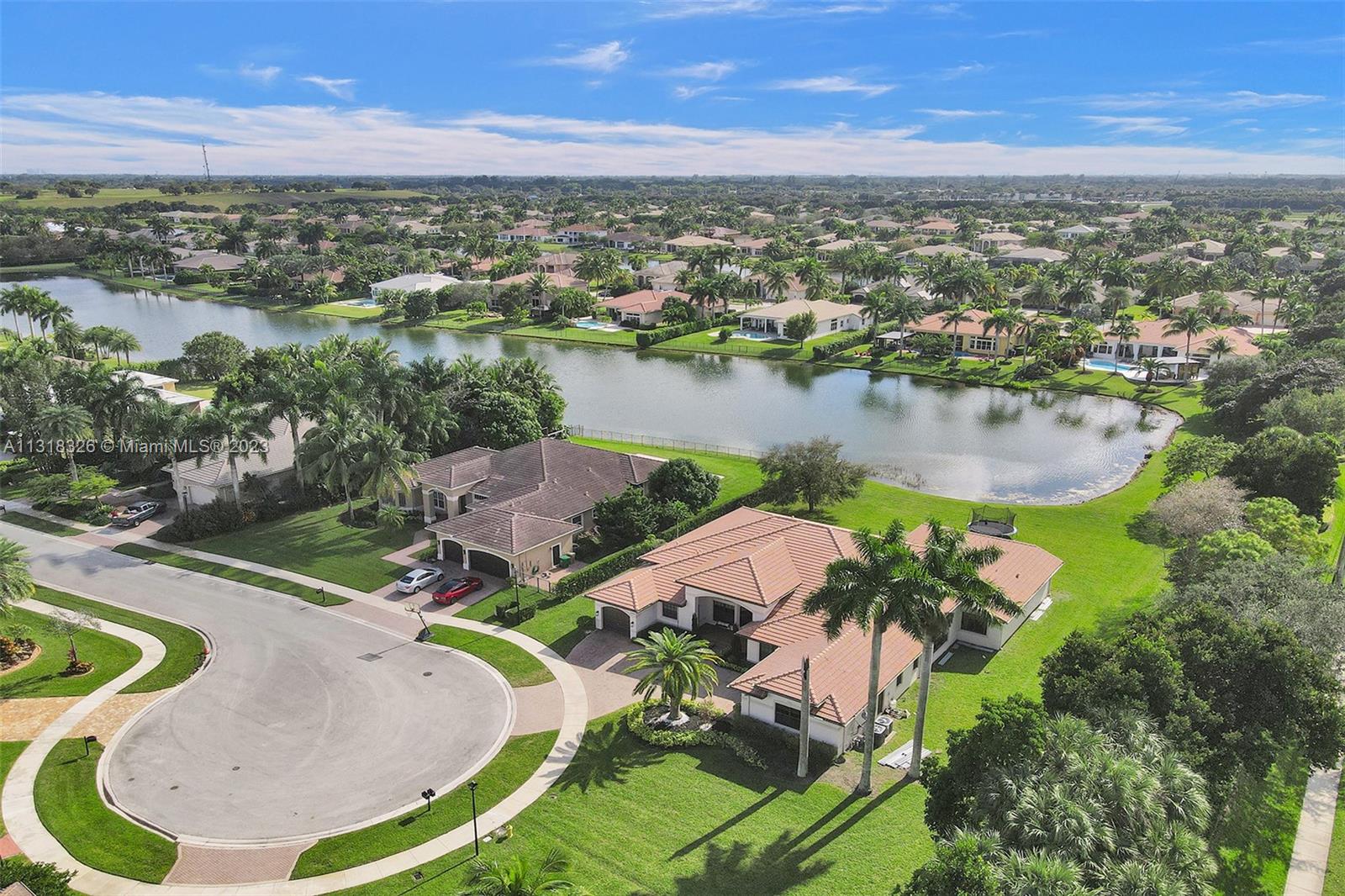 Davie Davie, FL 33331 - Photo 4 of 84 an aerial view of residential houses with outdoor space and river