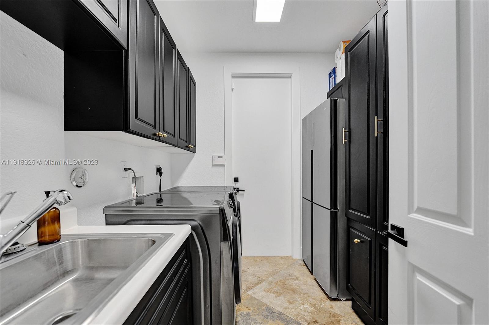 Davie Davie, FL 33331 - Photo 48 of 84