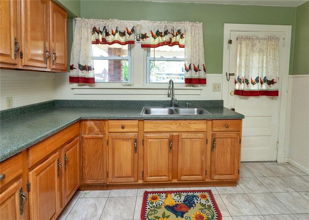 111 Delafayette Street Perryopolis, PA 15473 - Photo 7 of 21 Lots of counter space