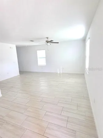 $2,300 | 2554 Leonia Lane, Zephyrhills, FL 33541