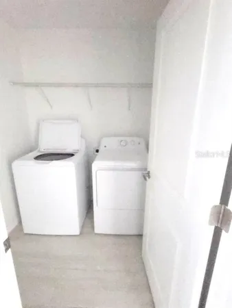 $2,300 | 2554 Leonia Lane, Zephyrhills, FL 33541