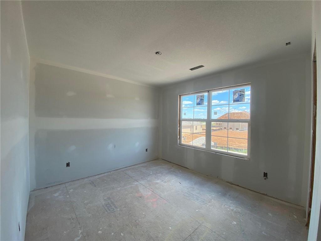19338 South Skyview Lane Spring Hill, KS 66083 - Photo 11 of 33