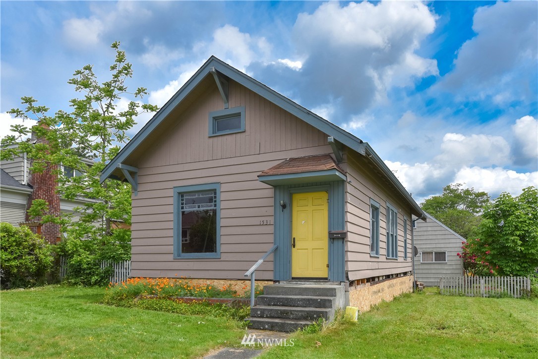 1531 Rockefeller Avenue Everett, WA 98201 - Photo 1 of 19
