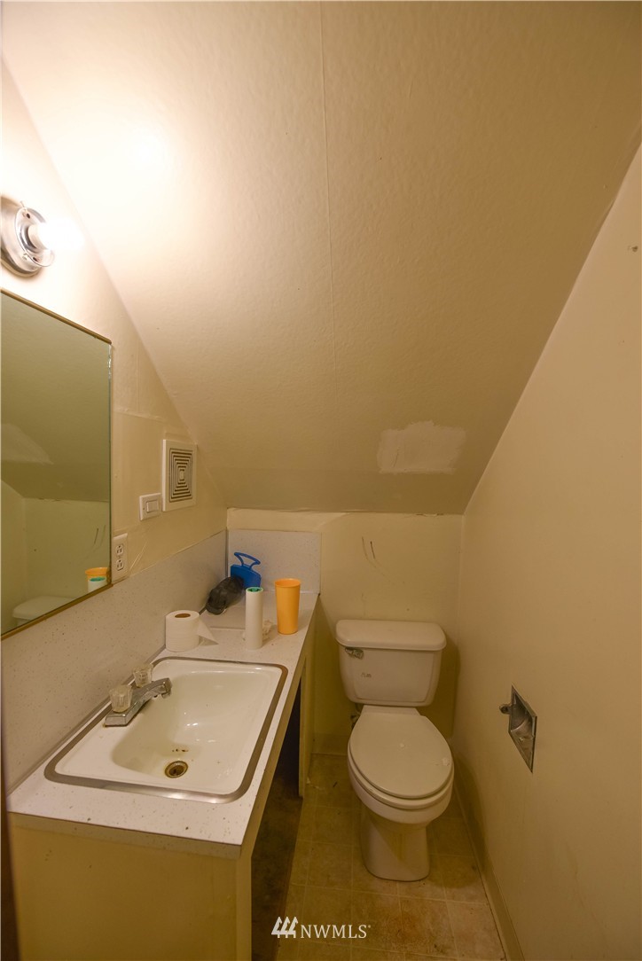 1531 Rockefeller Avenue Everett, WA 98201 - Photo 18 of 19