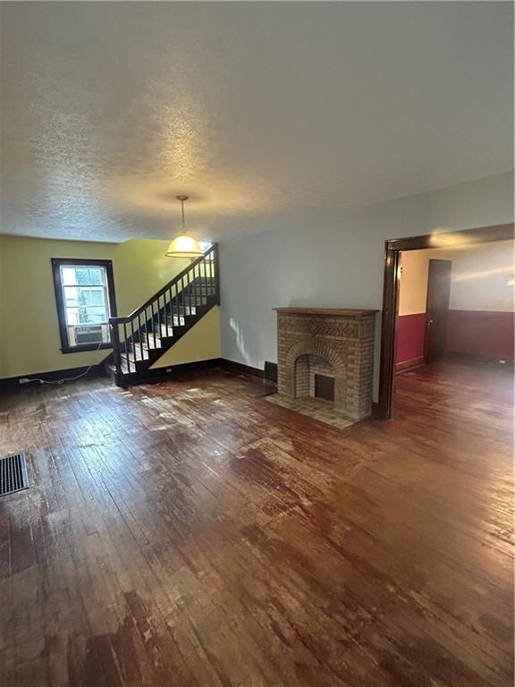 149 Springfield Avenue Washington, PA 15301 - Photo 3 of 30 Gallery Image 3