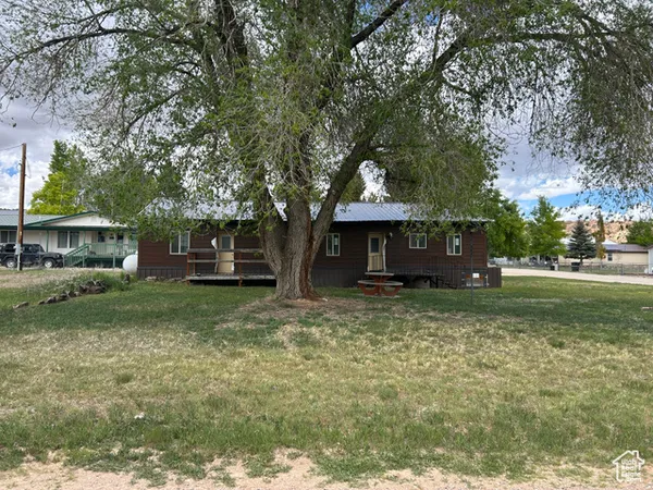 $179,900 | 111 North 4th Street East, Manila, UT 84046
