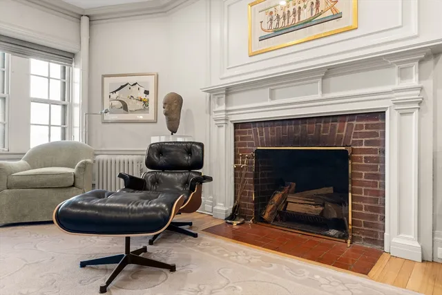 $2,100,000 | 985 Memorial Drive, Unit 303, Cambridge, MA 02138