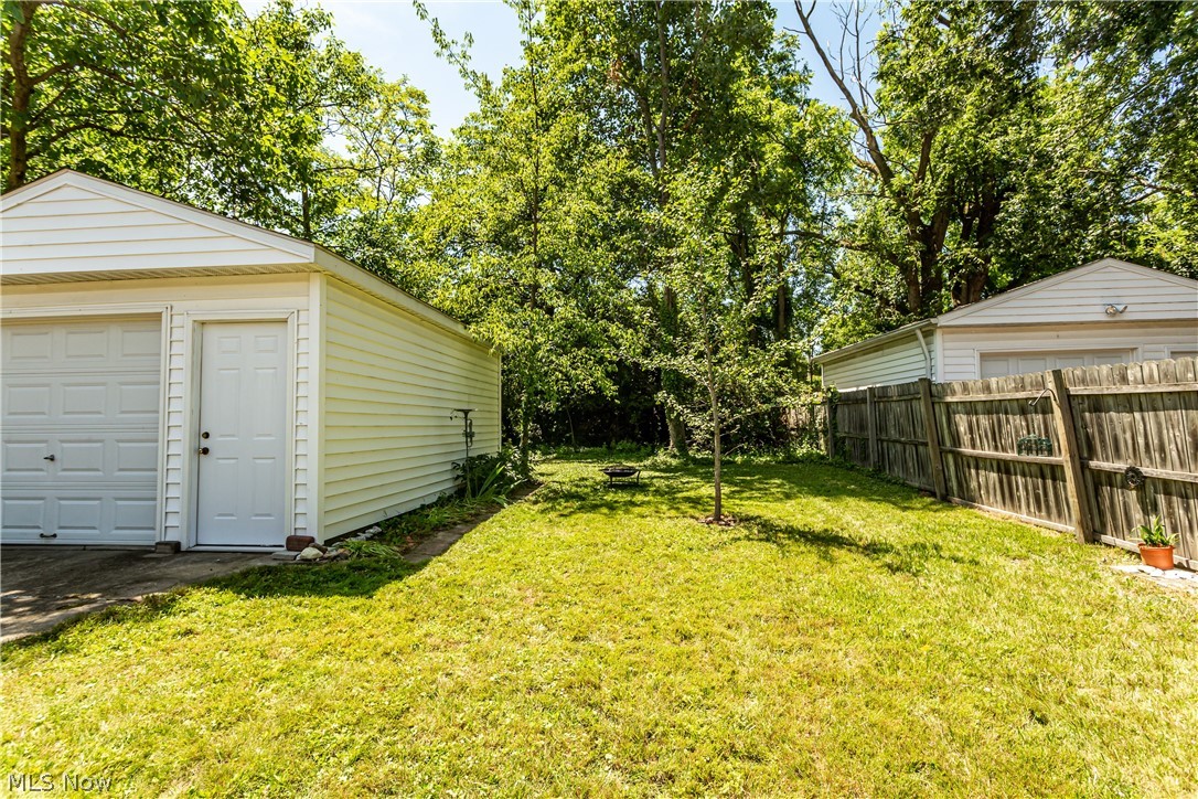 10509 Baltic Road Cleveland, OH 44102 - Photo 5 of 23 Gallery Image 5