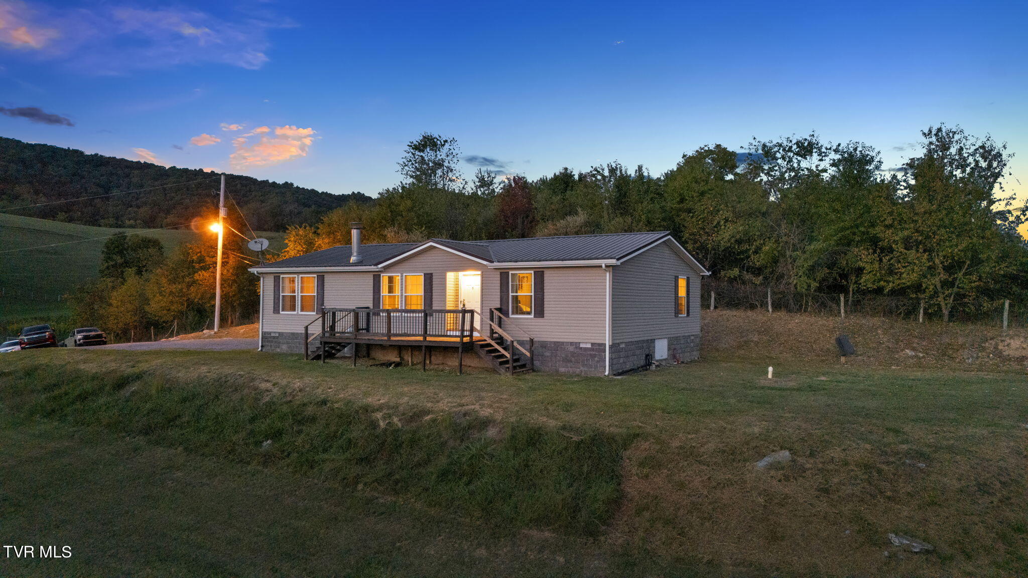 3502 Clarks Valley Road Swords Creek, VA 24649 - Photo 2 of 65 2-web-or-mls-DJI_20240915200018_0386_D