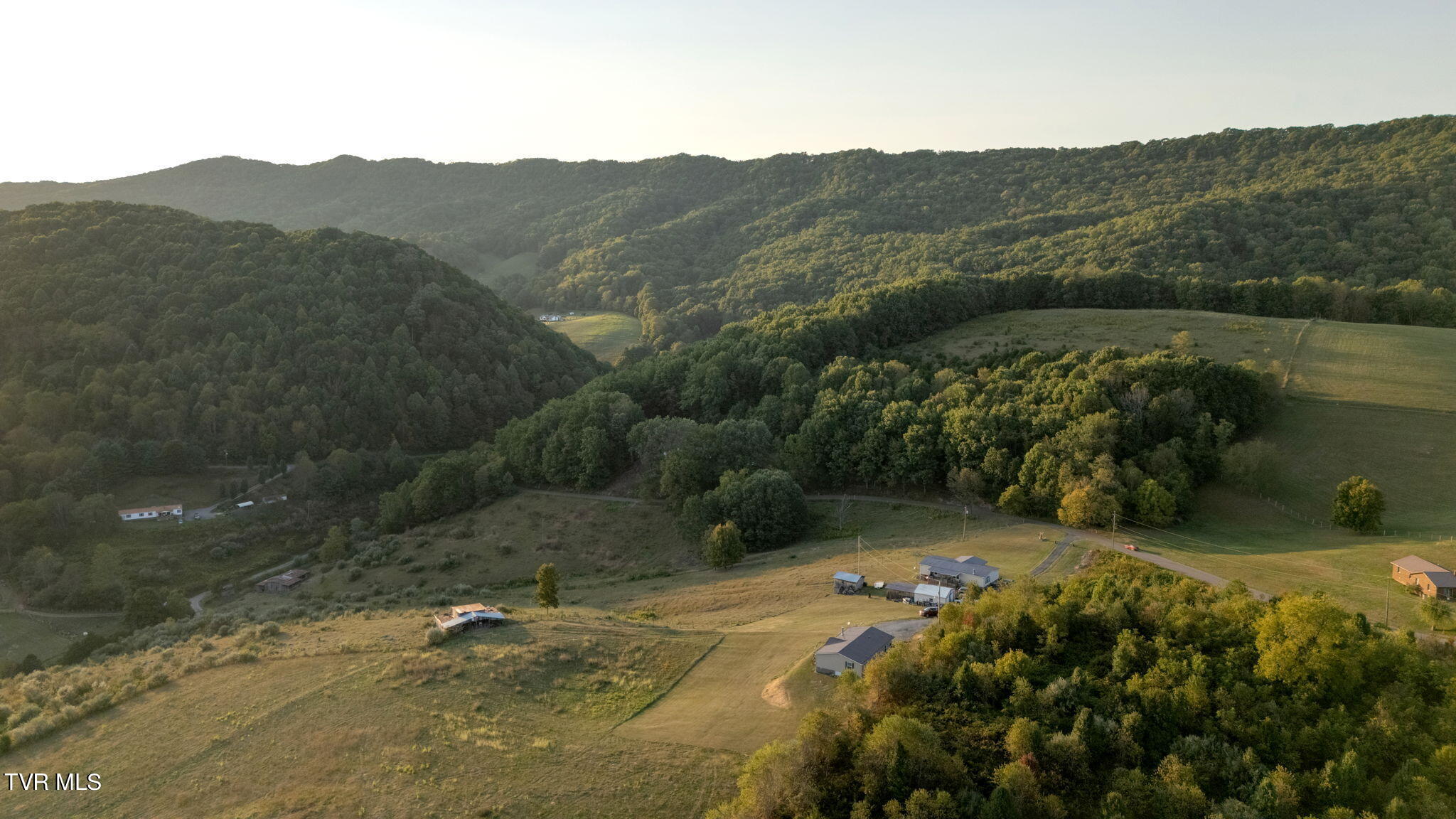 3502 Clarks Valley Road Swords Creek, VA 24649 - Photo 38 of 65 13-web-or-mls-DJI_20240915190023_0330_D