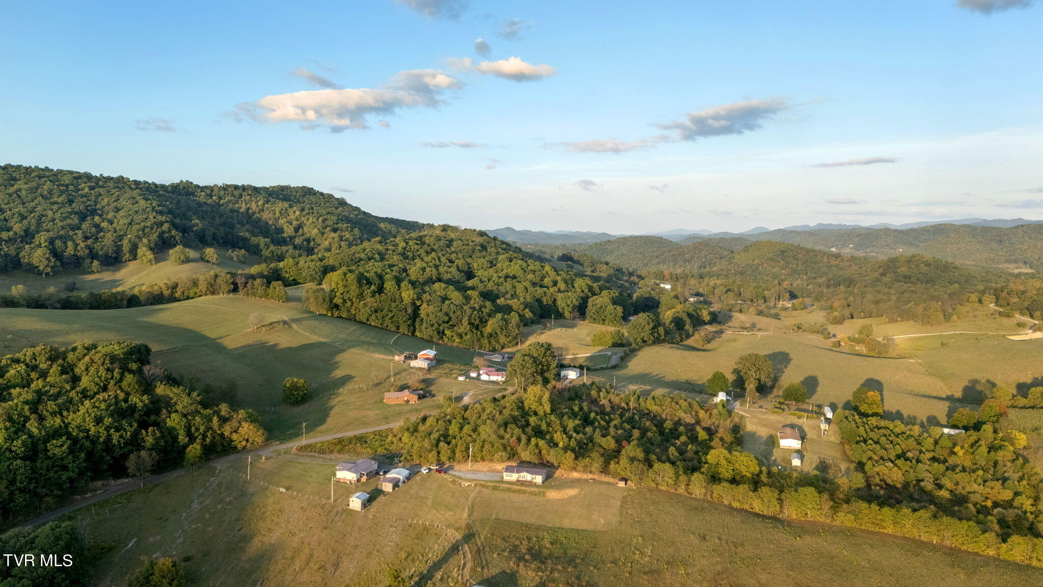3502 Clarks Valley Road Swords Creek, VA 24649 - Photo 41 of 65 16-web-or-mls-DJI_20240915190106_0339_D