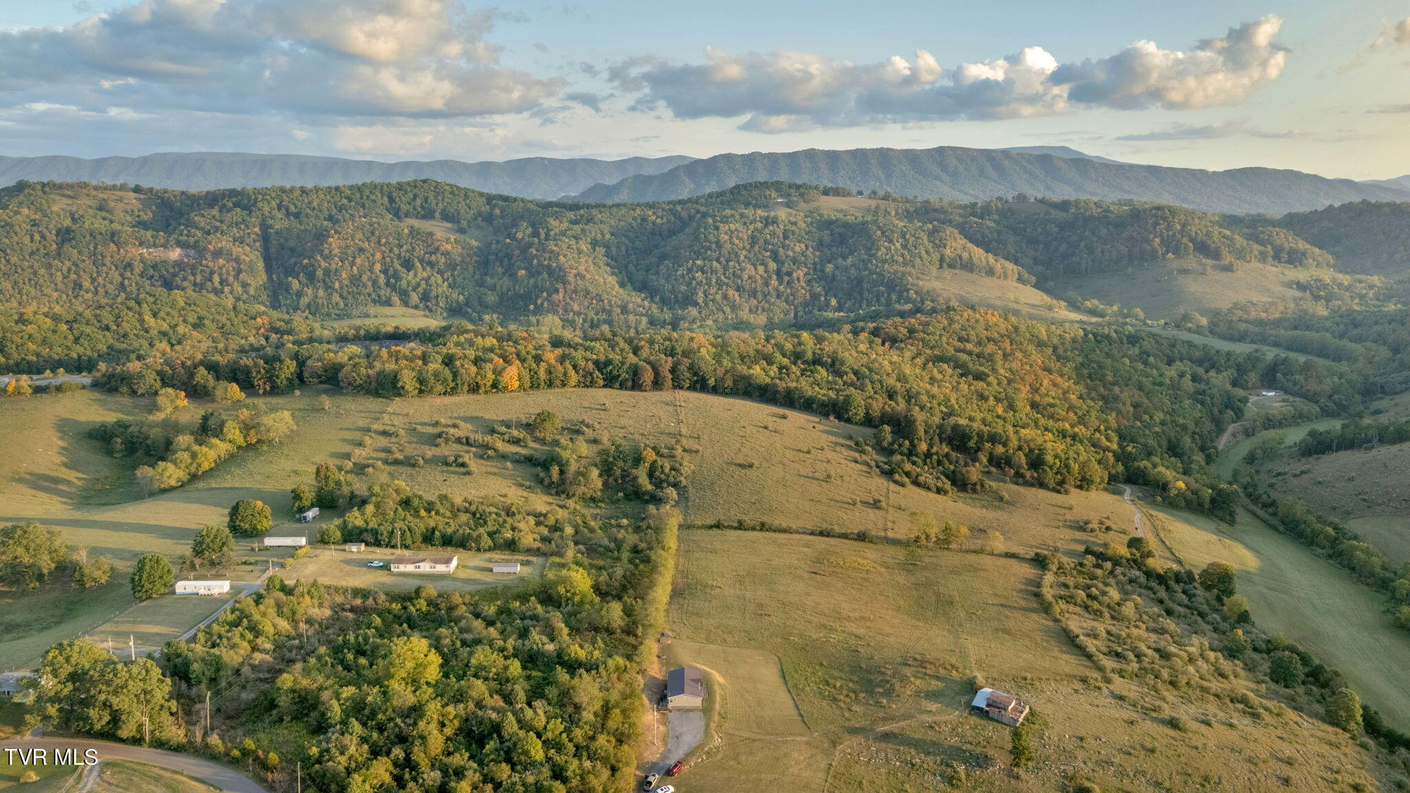 3502 Clarks Valley Road Swords Creek, VA 24649 - Photo 44 of 65 19-web-or-mls-DJI_20240915190205_0348_D