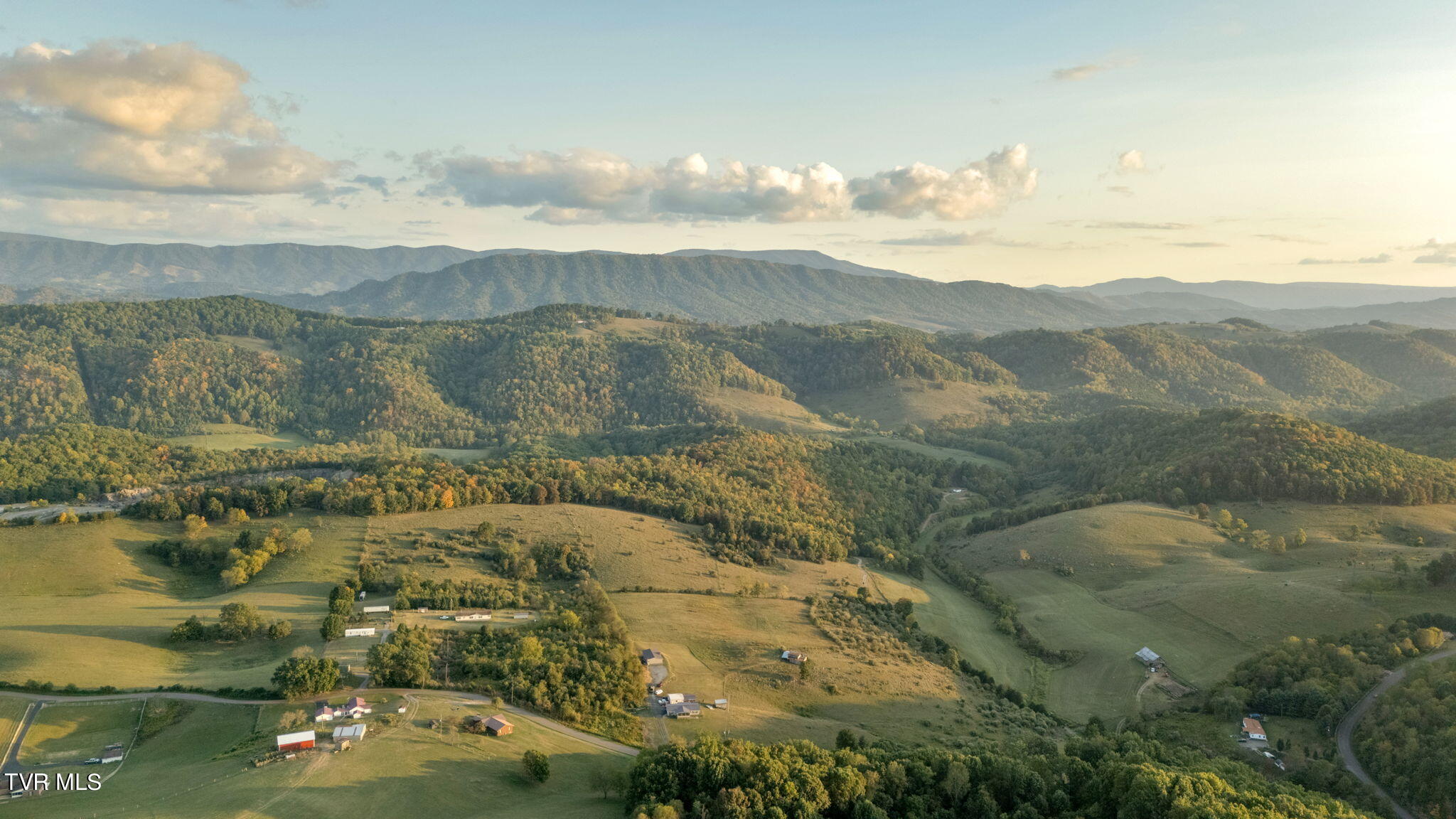 3502 Clarks Valley Road Swords Creek, VA 24649 - Photo 45 of 65 20-web-or-mls-DJI_20240915190302_0351_D