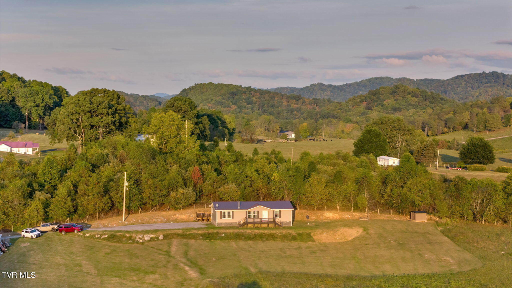 3502 Clarks Valley Road Swords Creek, VA 24649 - Photo 55 of 65 30-web-or-mls-DJI_20240915190755_0382_D