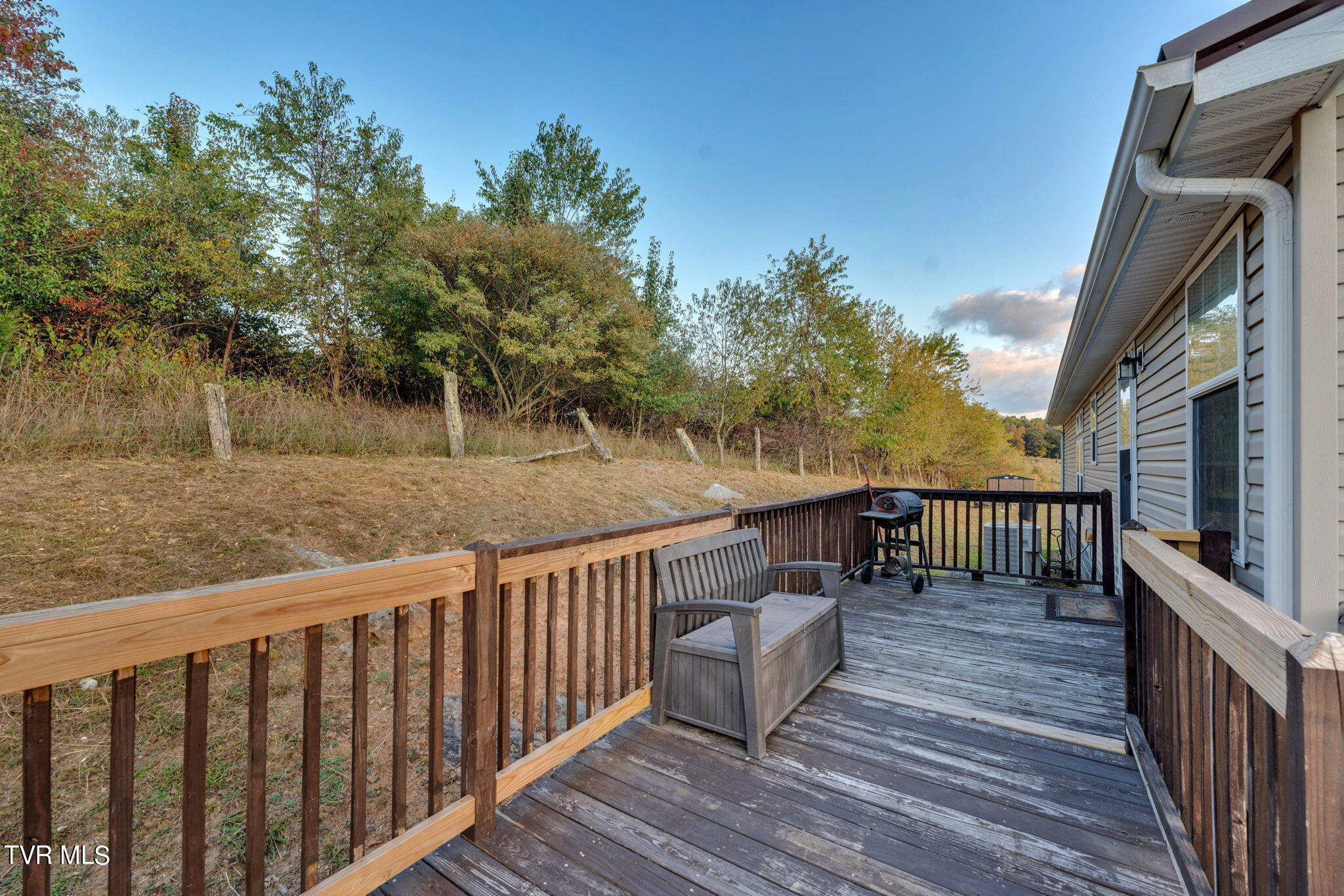 3502 Clarks Valley Road Swords Creek, VA 24649 - Photo 64 of 65 39-web-or-mls-DSC09861