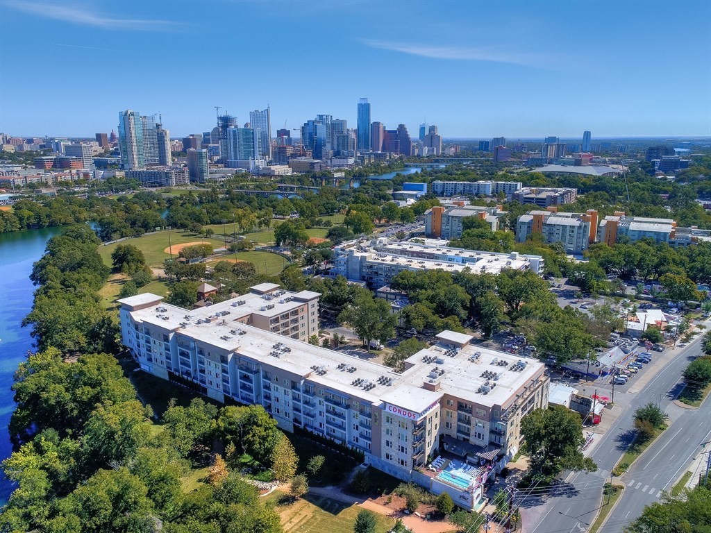 1900 Barton Springs Road, Unit 5031 Austin, TX 78704 - Photo 38 of 40 lake-side