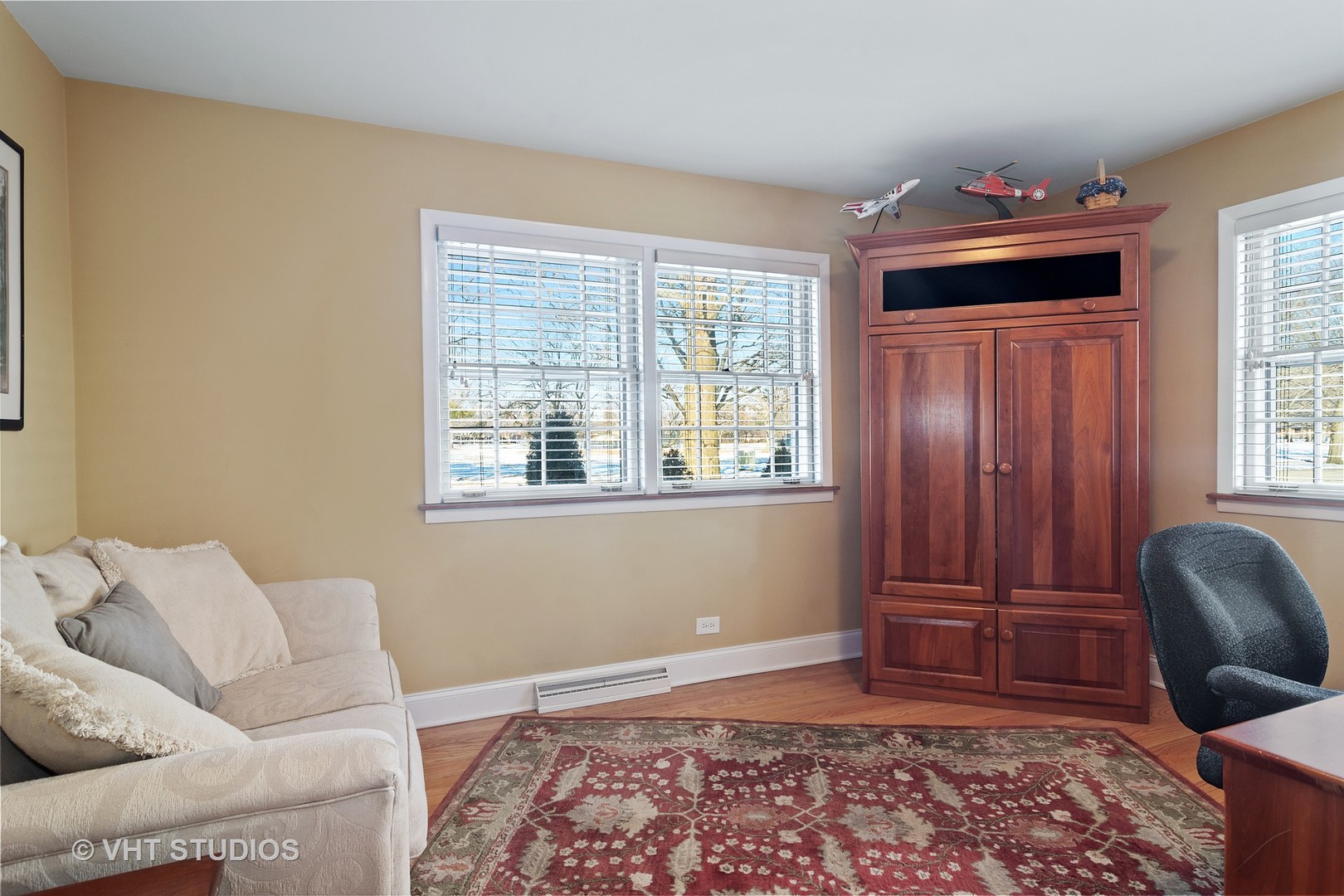 1201 North Dee Road Park Ridge, IL 60068 - Photo 12 of 23 Gallery Image 12