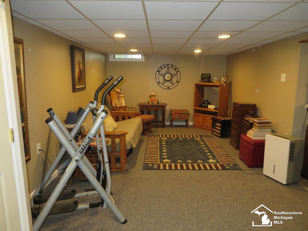1772 Riverside Drive Monroe, MI 48162 - Photo 18 of 31 Gallery Image 18