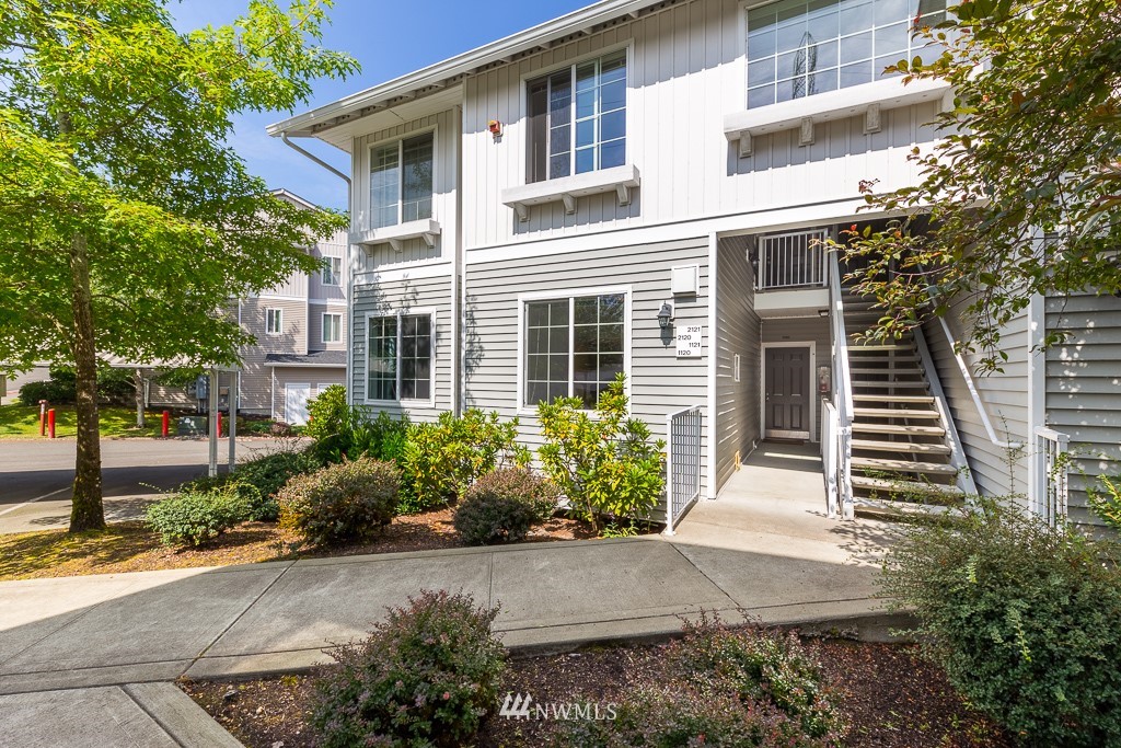 3006 Southeast 8th Street, Unit 1120 Renton, WA 98058 - Photo 1 of 15 Gallery Image 1