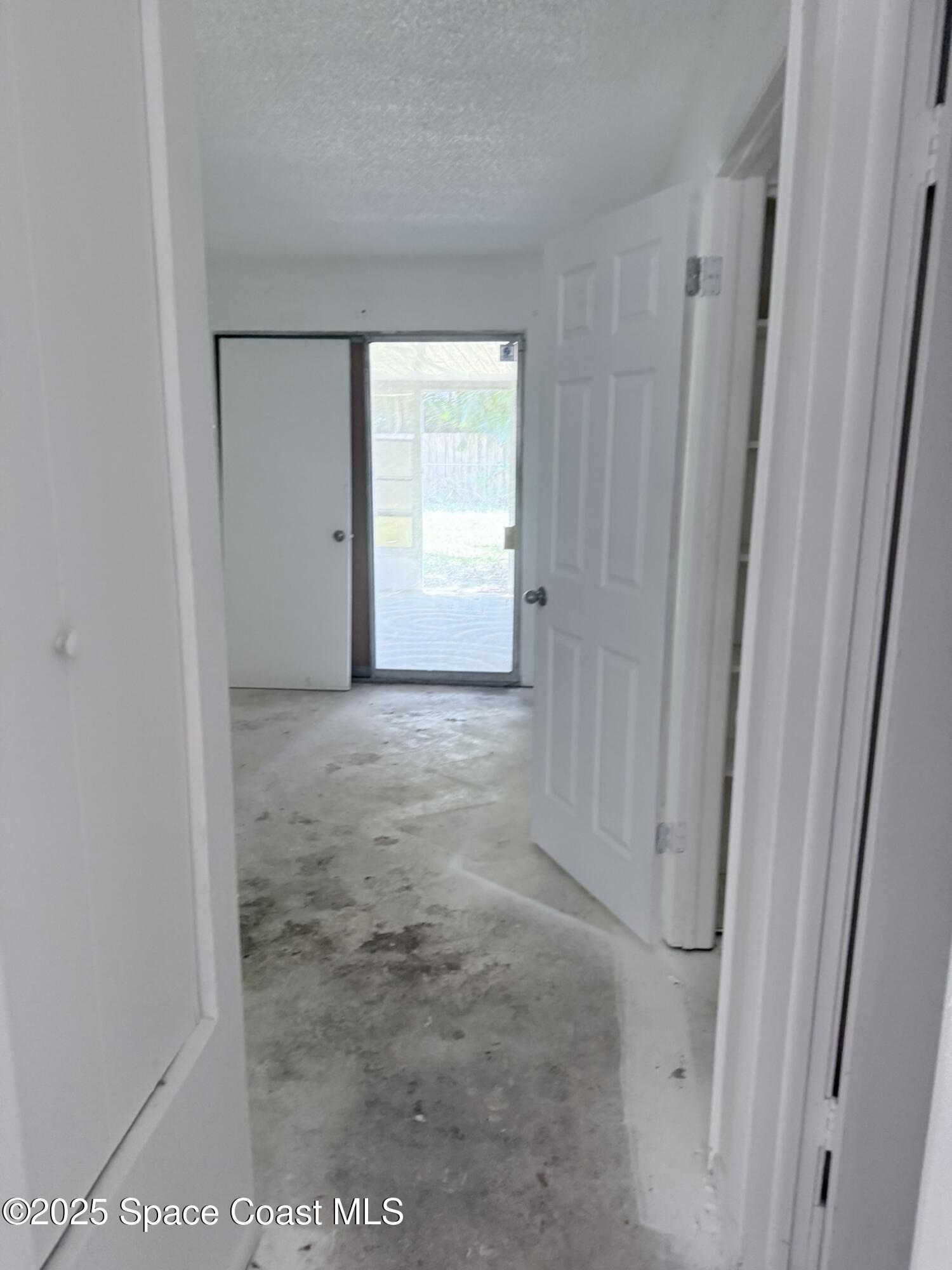 2765 Locksley Road Melbourne, FL 32935 - Photo 8 of 14 IMG_1953