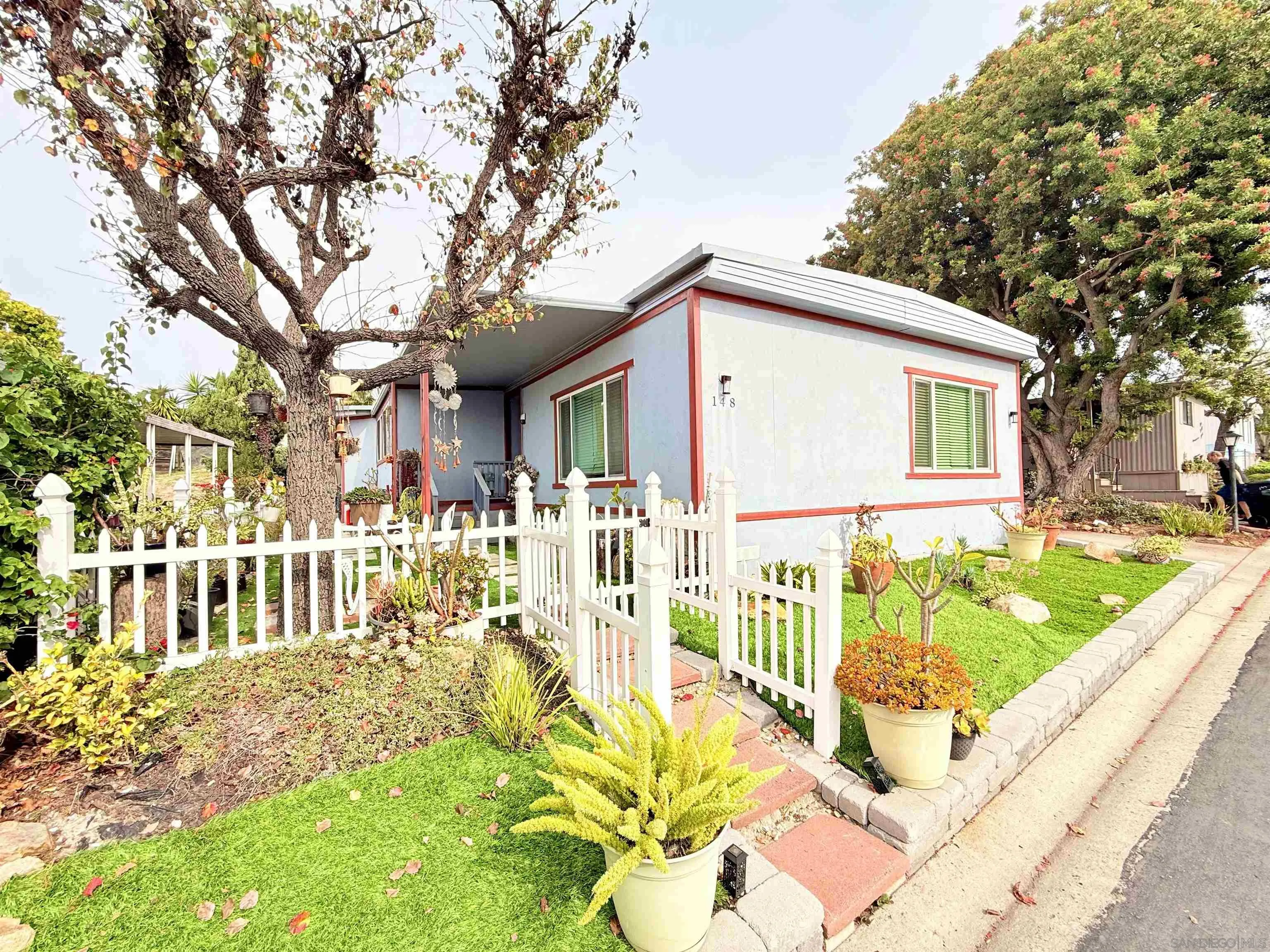 1925 Otay Lakes Road, Unit 148 Chula Vista, CA 91913 - Photo 2 of 37