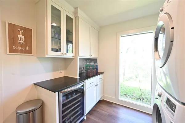 $2,400 | 18 Forest Drive, College Station, TX 77840