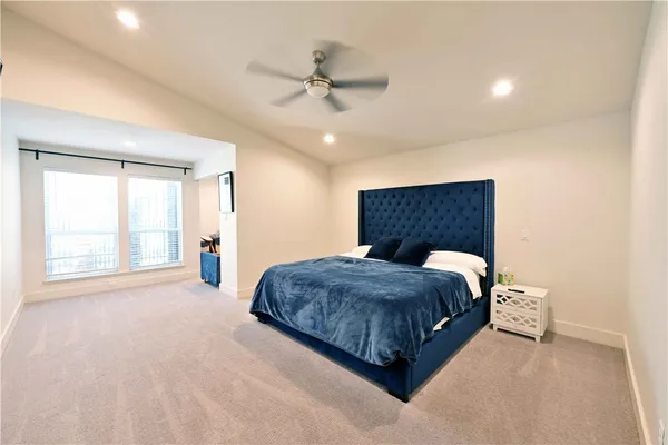 $2,400 | 18 Forest Drive, College Station, TX 77840