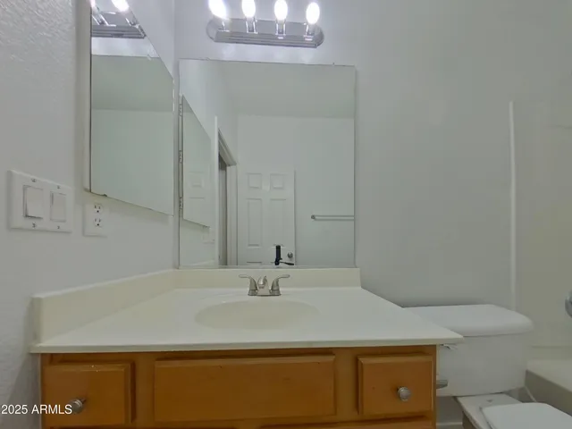 $2,409 | 15034 North 146th Lane, Surprise, AZ 85379