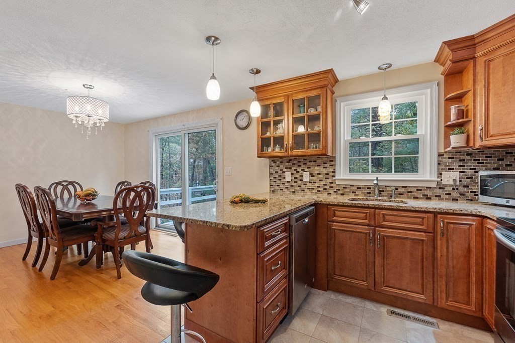 85 Drummer Road, Unit 85 Acton, MA 01720 - Photo 8 of 31 Gallery Image 8