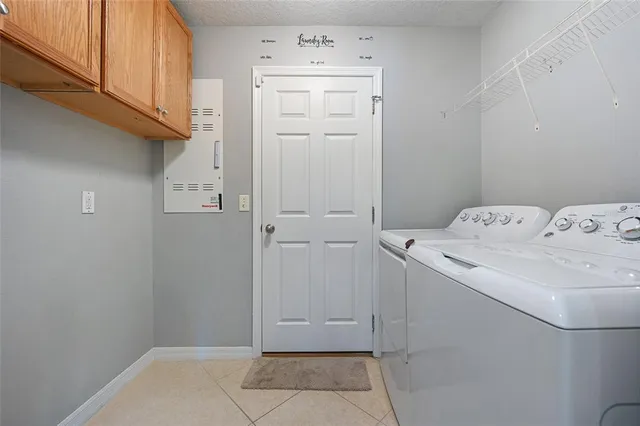 a view of utility room