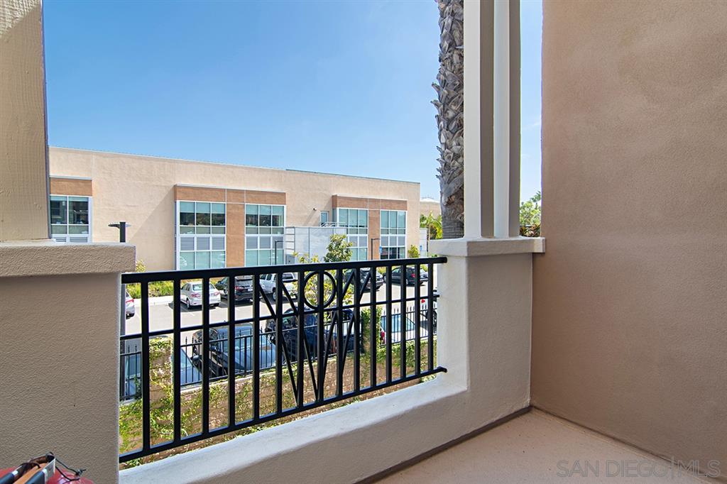 2175 Historic Decatur Road, Unit 26 San Diego, CA 92106 - Photo 14 of 25
