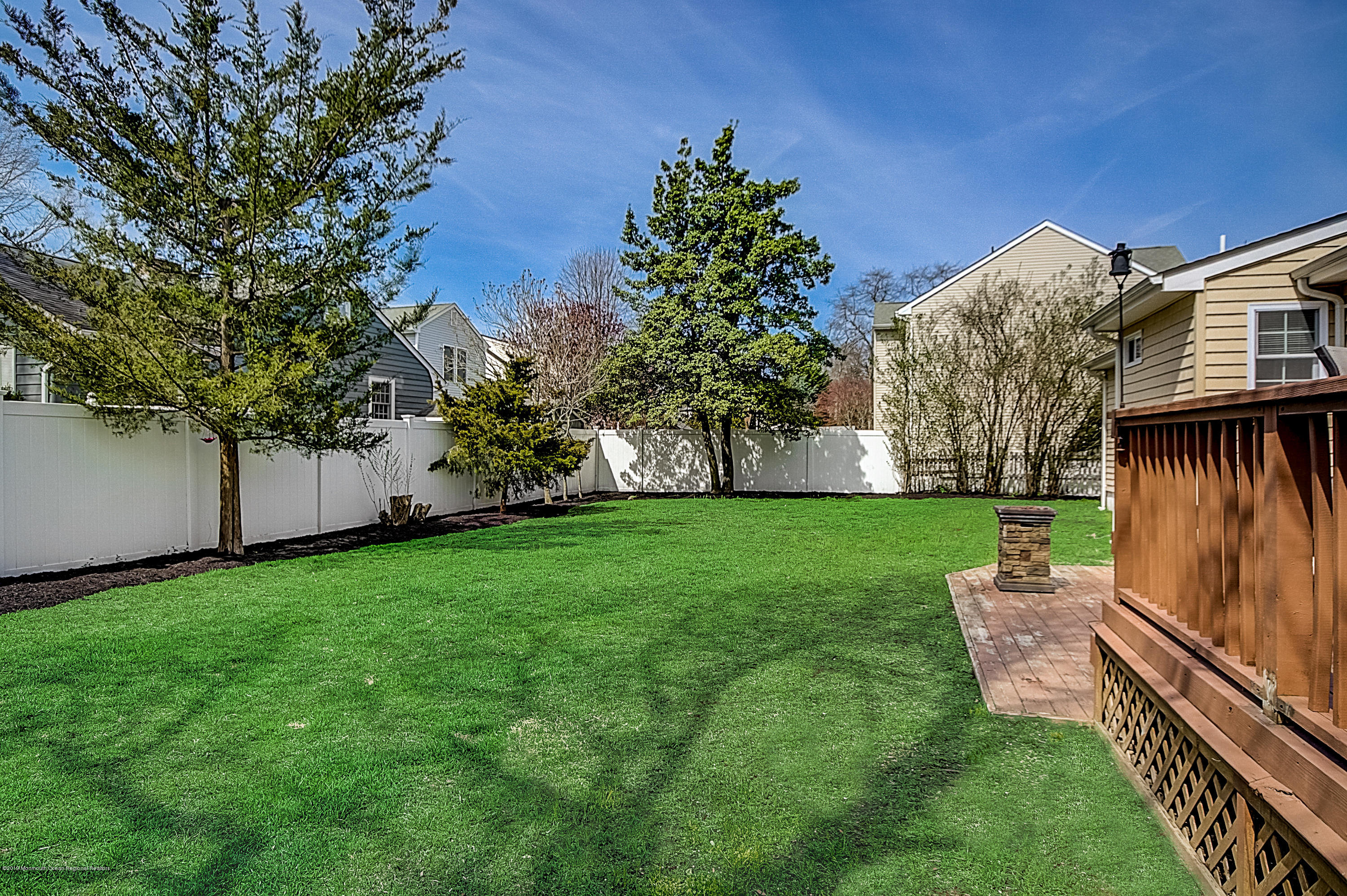 2302 Oak Tree Road Point Pleasant, NJ 08742 - Photo 44 of 48 a view of yard with green space