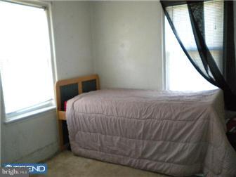 1431 Collings Road Camden, NJ 08104 - Photo 7 of 9 Bedroom 2