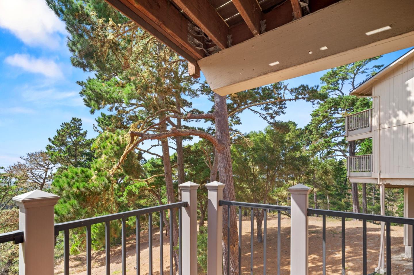 250 Forest Ridge Road, Unit 45 Monterey, CA 93940 - Photo 3 of 29 Gallery Image 3