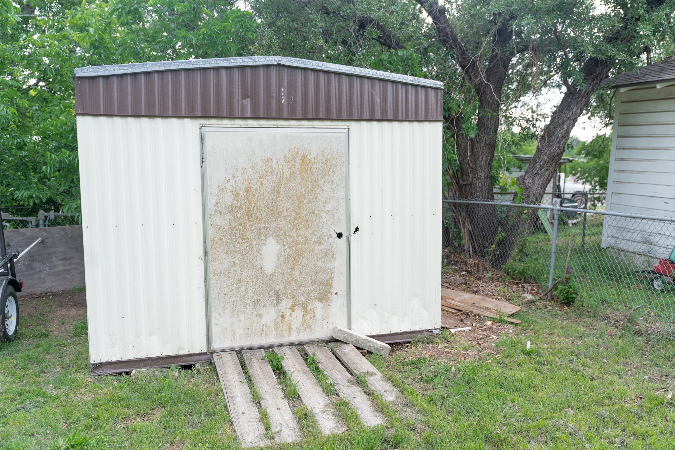 1120 Nix Road Lampasas, TX 76550 - Photo 31 of 31 a view of a back yard from a backyard
