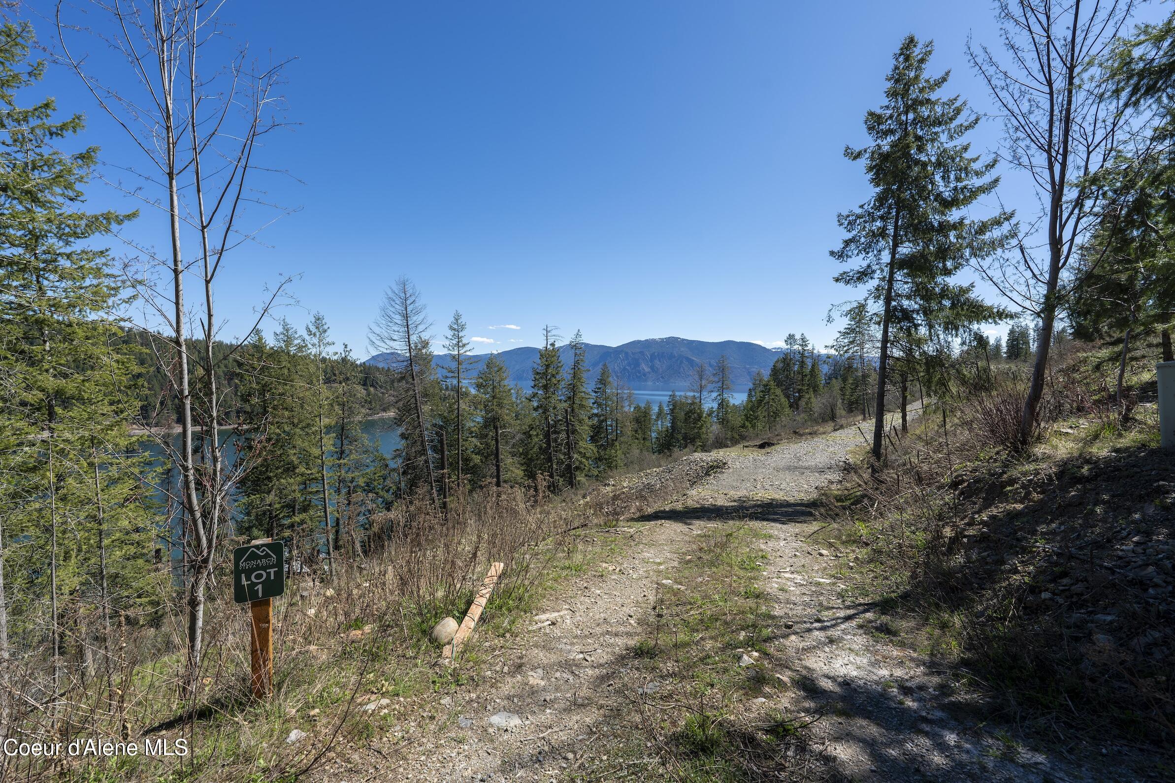 511 Midas Drive Sagle, ID 83860 - Photo 4 of 24 DSC08817