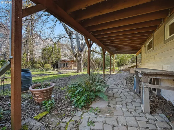 $645,000 | 907 Southwest Halsey Street, Troutdale, OR 97060